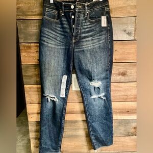 Woman’s Size 4 Old navy rip button fly high rise jeans